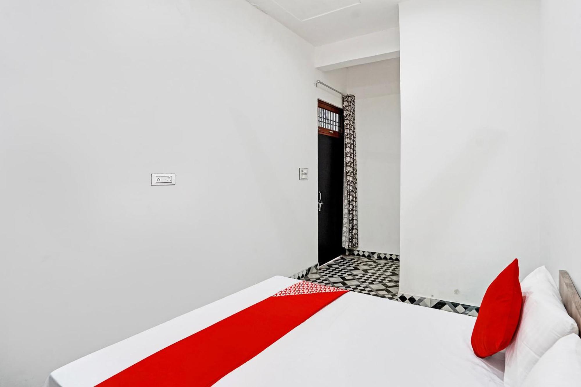 Hotel O Sparrow House Residency Bulandshahr Extérieur photo
